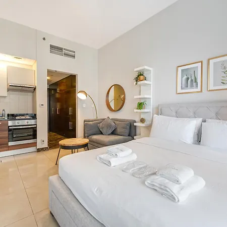 Close To Beach I Studio With Balcony I Fast Wi-Fi Dubai Exterior photo