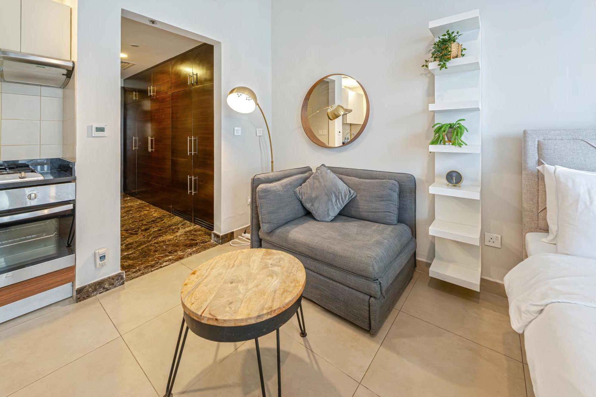 Apartment Close To I With Balcony I Fast Wi-fi