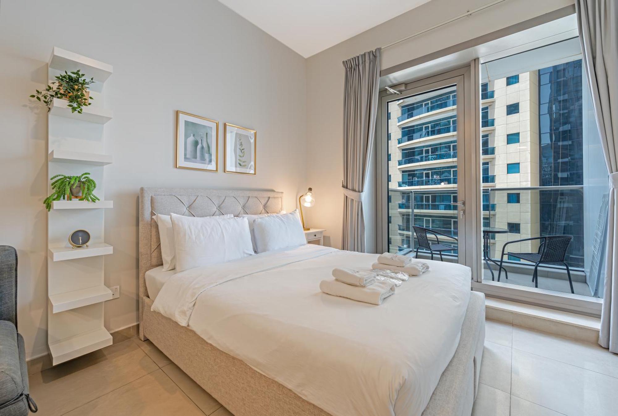 Close To I With Balcony I Fast Wi-fi * Dubai