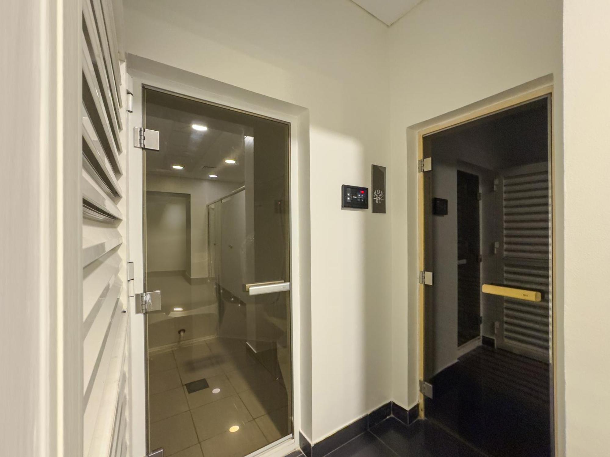 Apartment Close To I With Balcony I Fast Wi-fi Dubai